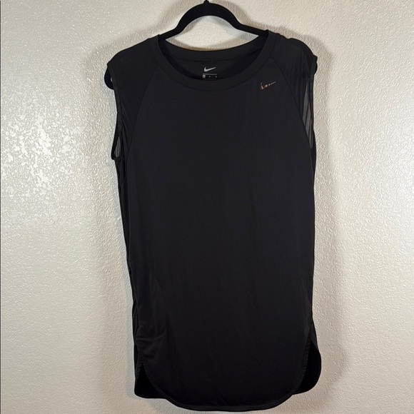 Nike Black Iridescent Logo Mesh Cap Sleeve Activewear Dress Size Medium - Picture 1 of 8